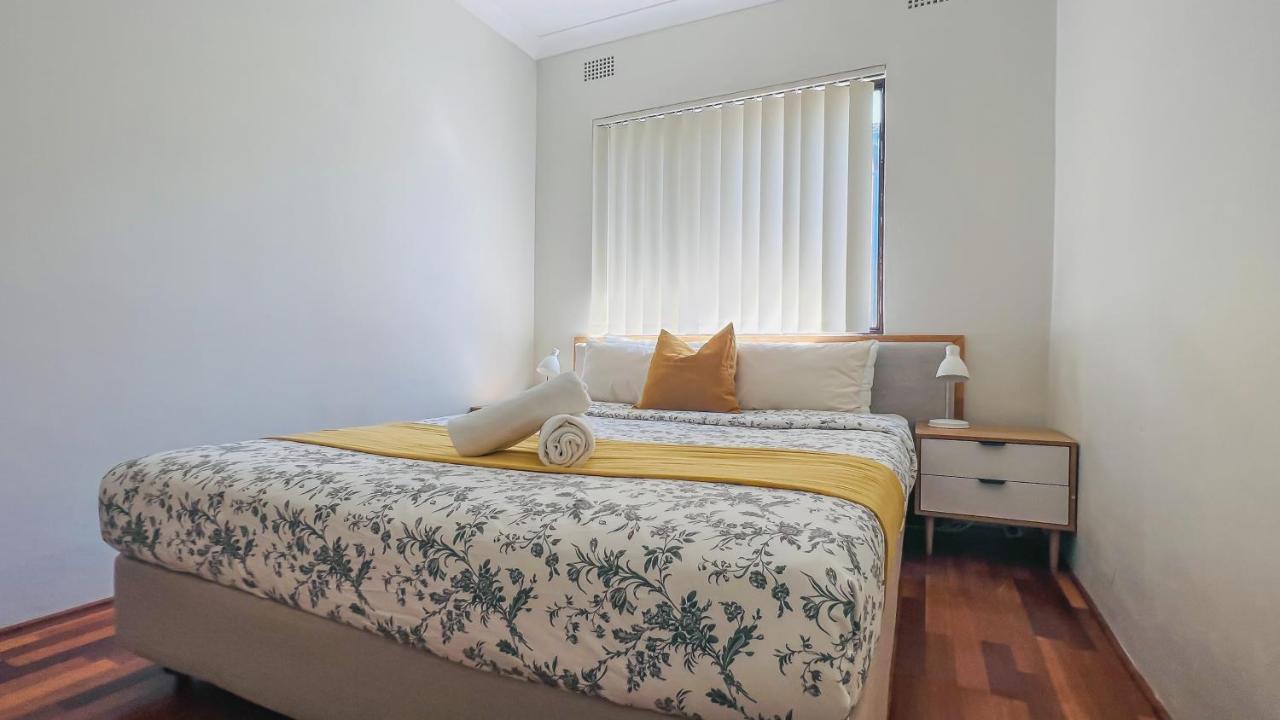Carlton 3 Beds Unit - Free Parking Appartement Sydney Buitenkant foto