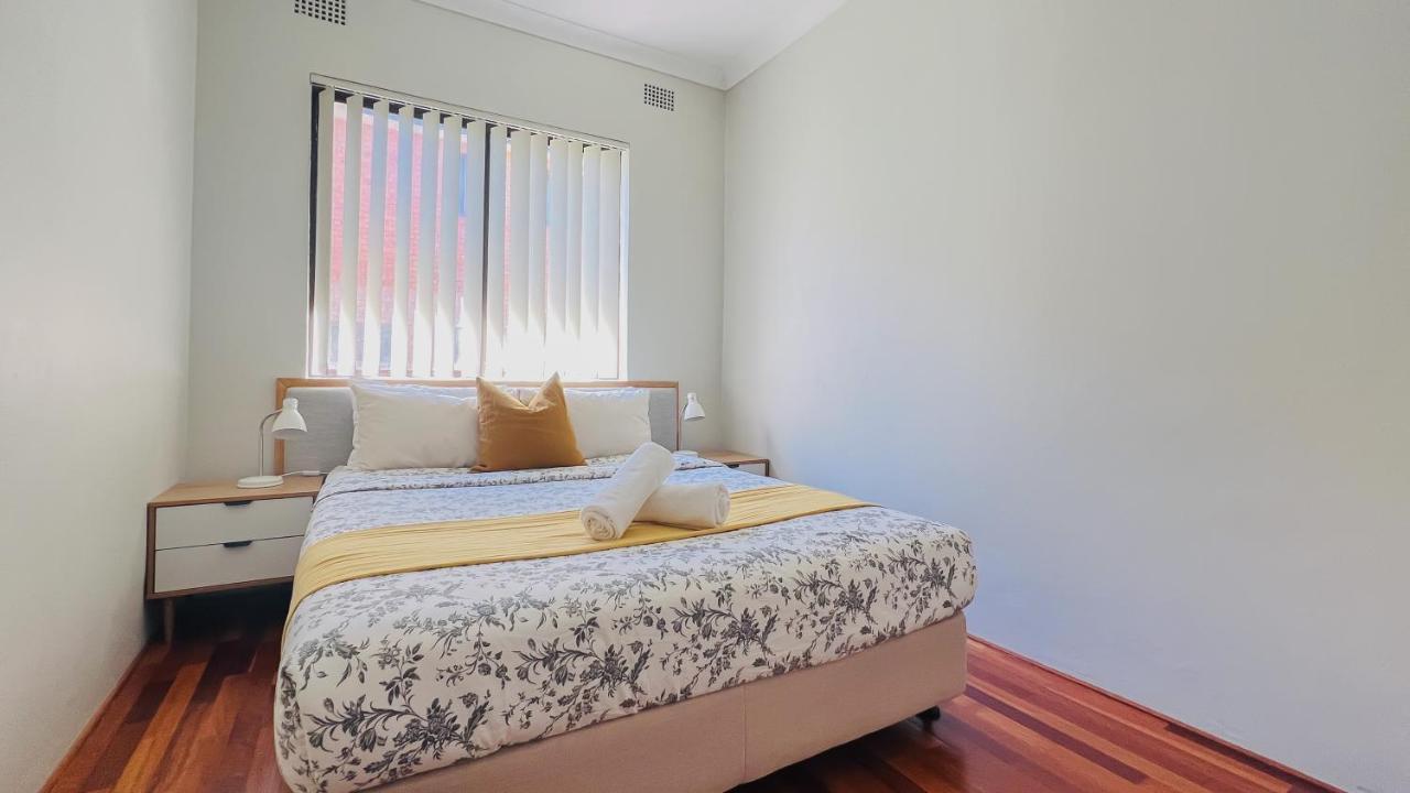 Carlton 3 Beds Unit - Free Parking Appartement Sydney Buitenkant foto
